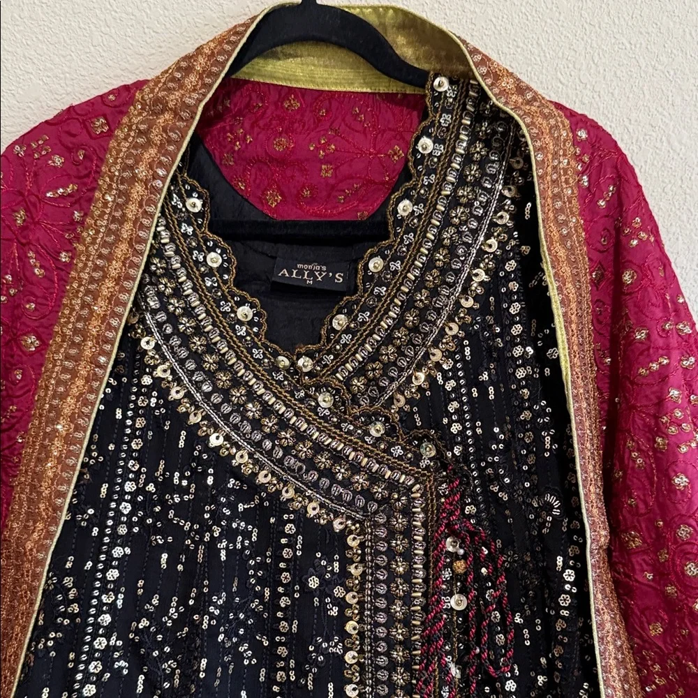 Three Piece Angrakha Style Long Pakistani Dress. New - Picture 5 of 12